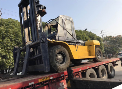 20 t forklift
